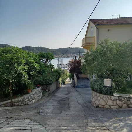 By The Sea Supetarska Draga - Gornja, Rab - 22719 Rab Town