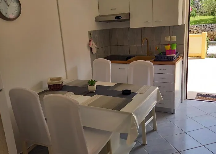 Apartmán By The Sea Supetarska Draga - Gornja, Rab - 22719 Rab Town
